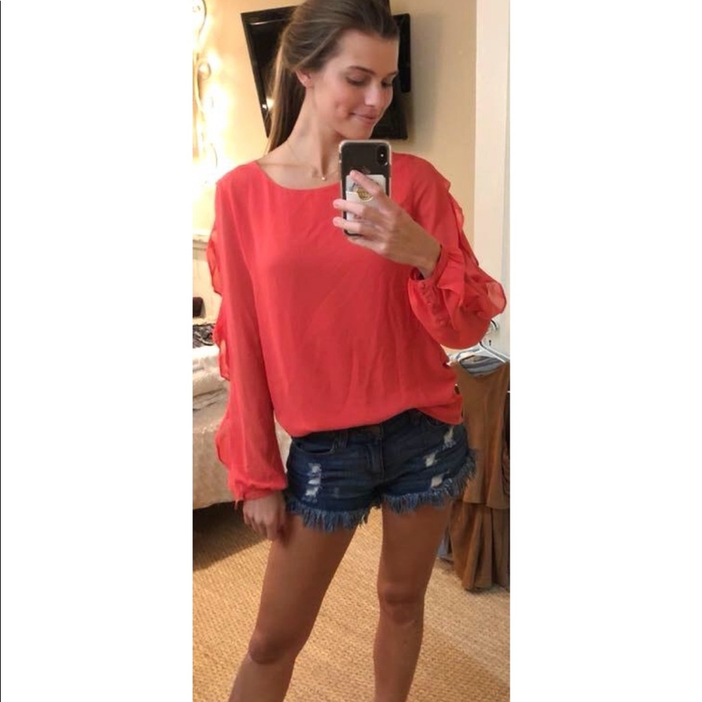 Ruffle blouse - Picture 2 of 3